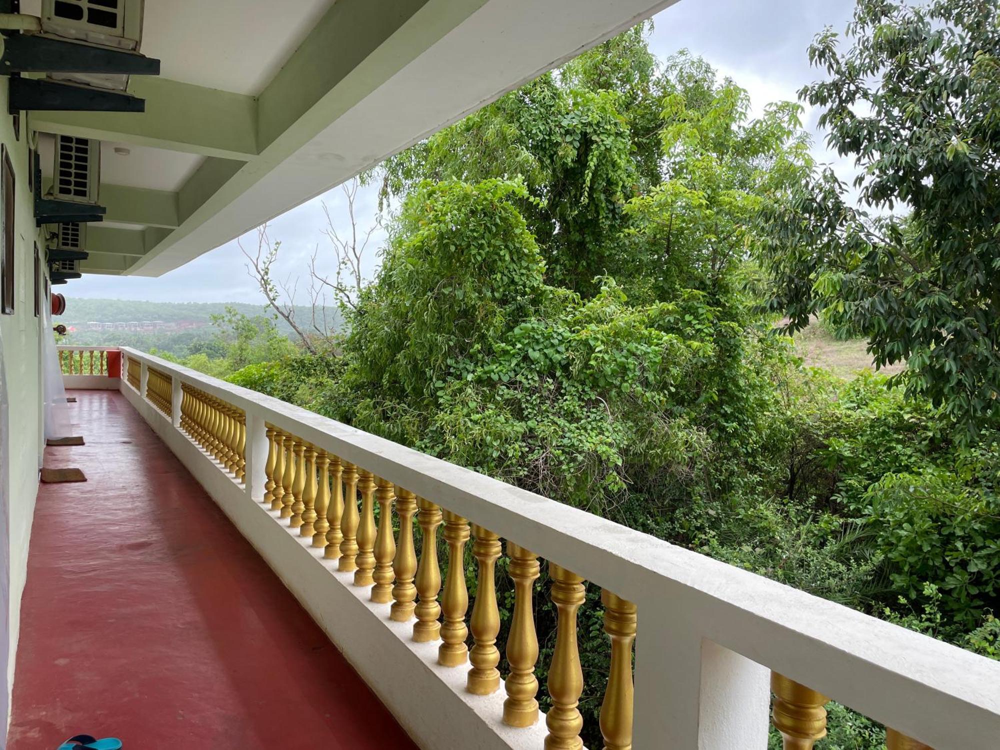 Sparv Aulakhs Resort Mandrem Exterior photo